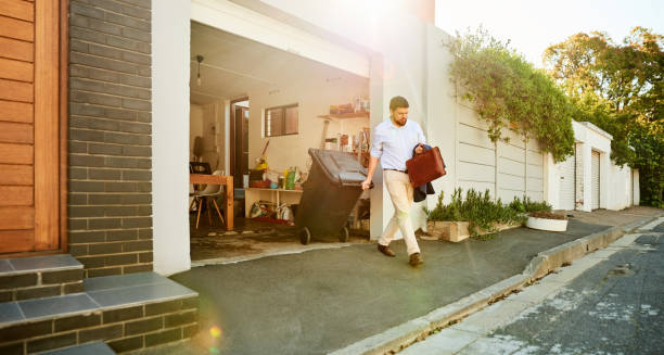 Best Construction Debris Removal  in Leavenworth, KS